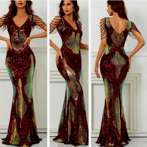 Dresses & Skirts - Red/Black V Neck, Sleeveless, Round Back, Beaded, Floral, Sequined G…